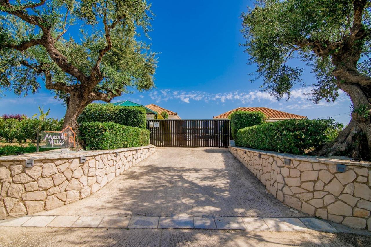 Madini Luxury Villa With Private Heated Pool Vanato Buitenkant foto